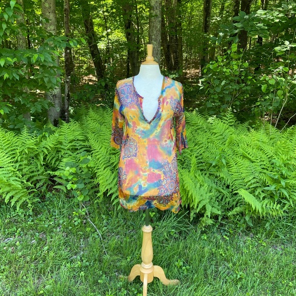 Groovy Scoop NYC Beach Coverup - Picture 2 of 9